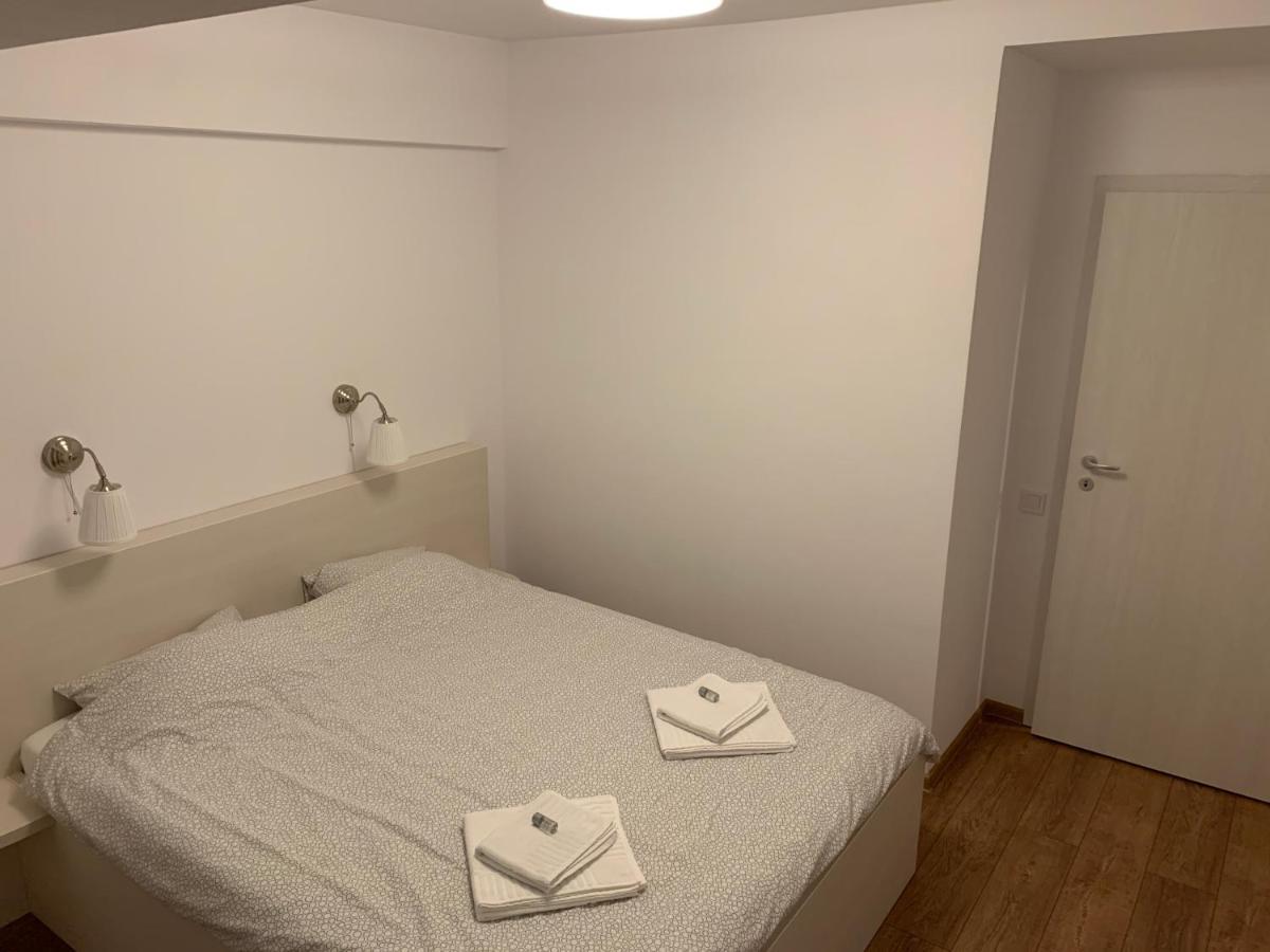 Welcoming Gemini Apartment 1 Hermannstadt Exterior foto